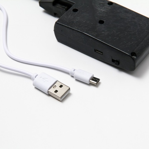 Игрушка для кошек Подлещик с двигающимся хвостом и с USB-зарядкой, 28 см фото 4