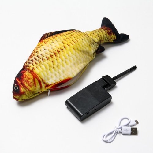 Игрушка для кошек "Карась" с двигающимся хвостом и с USB-зарядкой, 28 см   7087276 фото 2